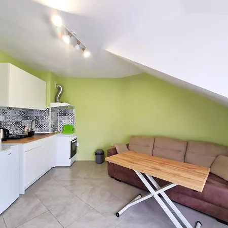 матео едностаен окръжна болница شقة